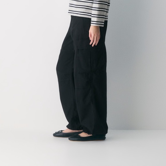 NWT TNA Aritzia Supply Cargo Pants Size 2 - Picture 3 of 10